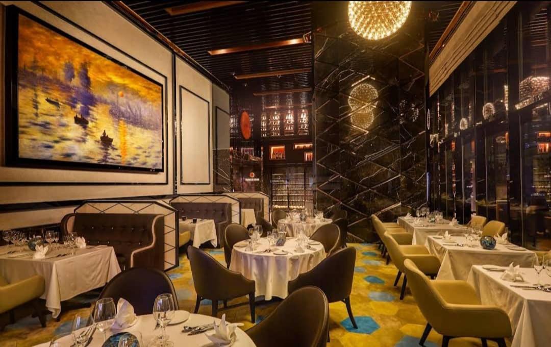 Faced Suites Platinum Klcc Kuala Lumpur Exterior photo
