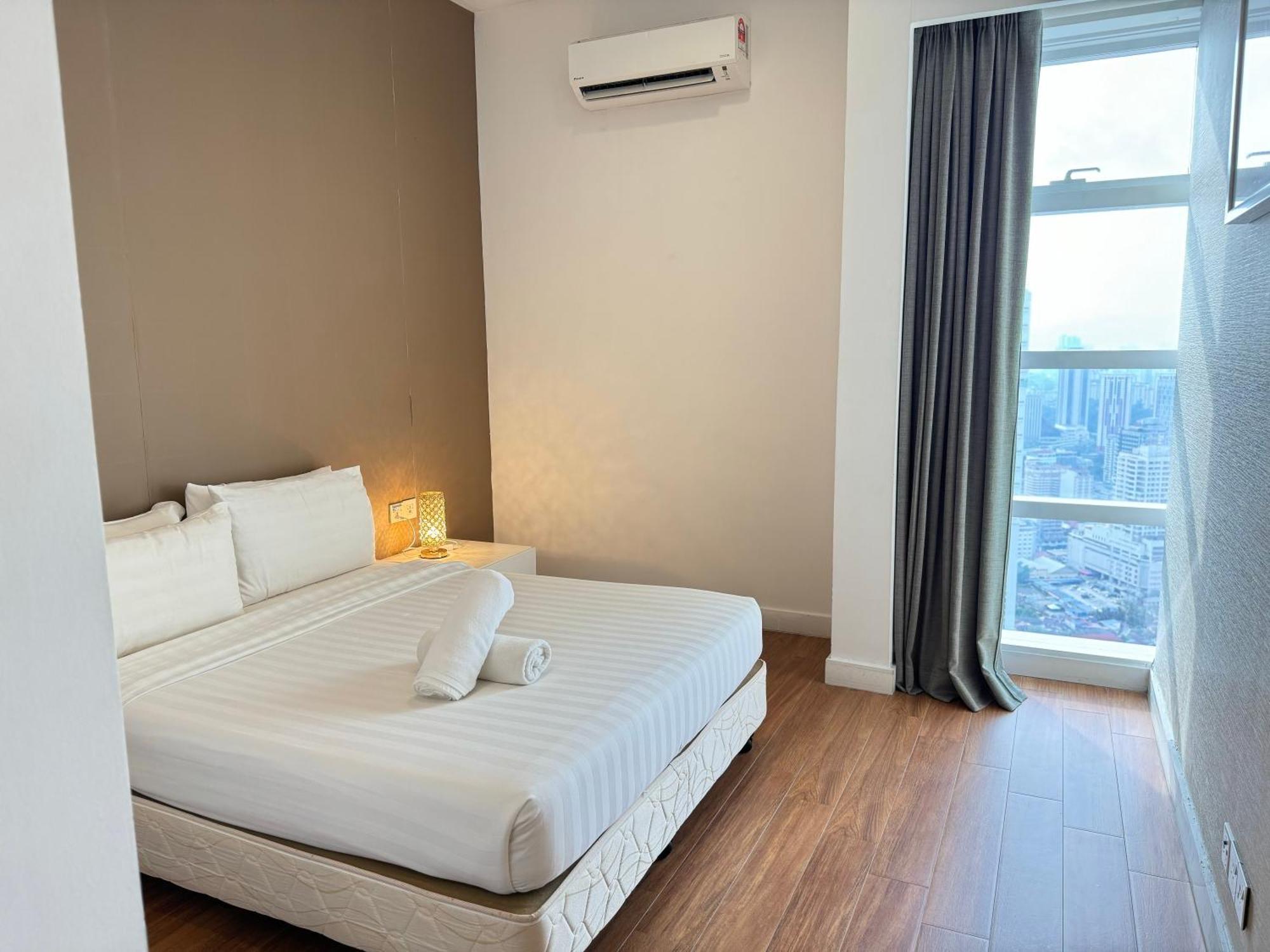 Faced Suites Platinum Klcc Kuala Lumpur Exterior photo